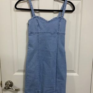 I am selling a dress from SHEIN and a size small